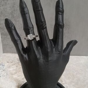 Elegant Silver and Cream White Women's Ring Nwot